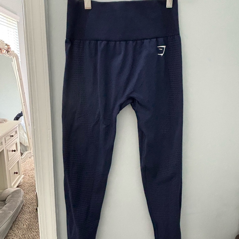 Gymshark Vital Set in Heavy Blue Marl (4 Pieces) - Picture 13 of 15